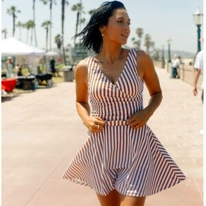 Honeymark cinnamon stripe swim skort skirt